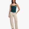 Athletic Essentials Broderad Cami-top med knappar Athletic Essentials Broderad Cami-top med knappar