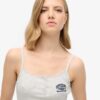 Athletic Essentials Cami-top med knappar