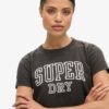 Athletic Essentials T-shirt med tryck och figursydd passform