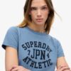 Athletic Essentials T-shirt med tryck och figursydd passform