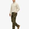 Baggy cargobyxor i Organic Cotton Baggy cargobyxor i Organic Cotton