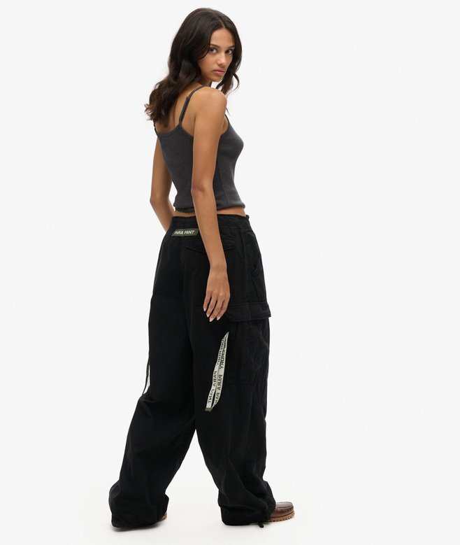 Baggy fallskärmsbyxor Baggy fallskärmsbyxor