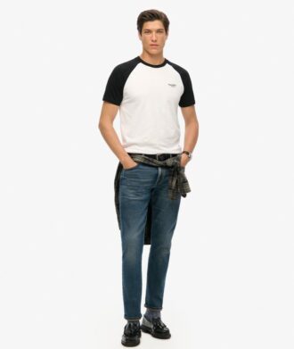 Baseball-T-shirt i Organic Cotton med Essential-logotyp