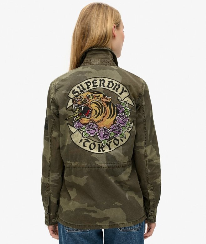 Broderad militärfältjacka Broderad militärfältjacka