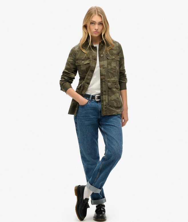 Broderad militärfältjacka Broderad militärfältjacka