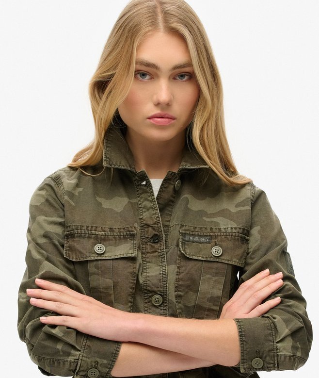 Broderad militärfältjacka Broderad militärfältjacka