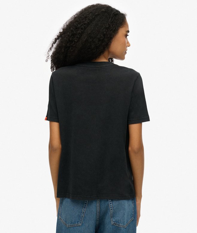 Dekorerad Varsity Relaxed T-shirt Dekorerad Varsity Relaxed T-shirt