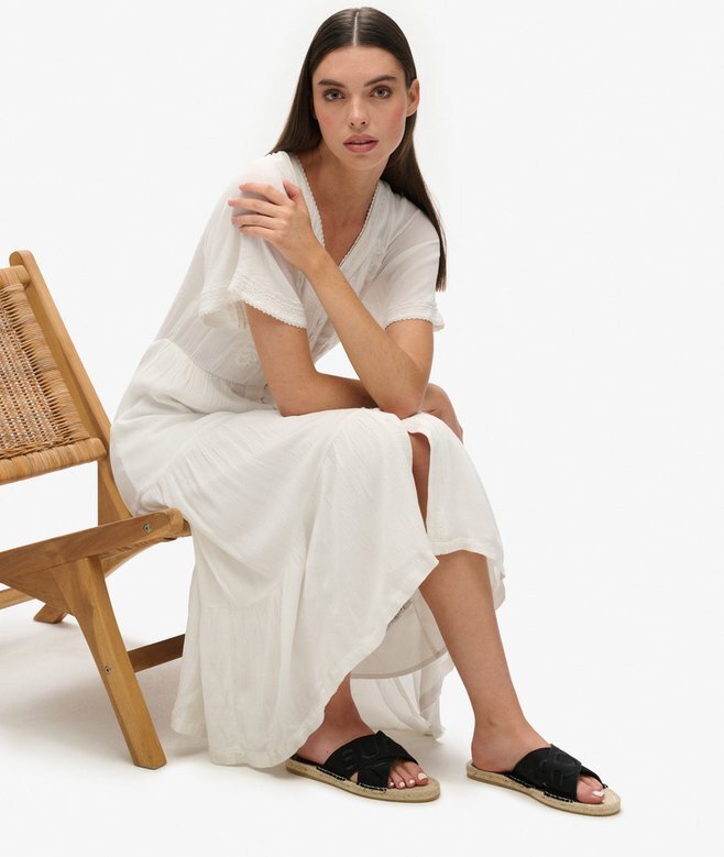 Espadrille-sandaler med korsade remmar Espadrille-sandaler med korsade remmar