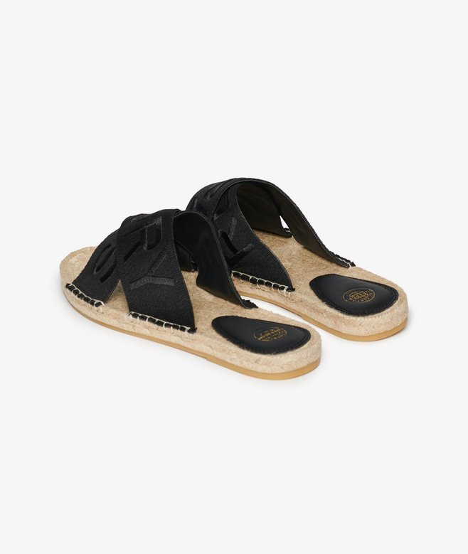 Espadrille-sandaler med korsade remmar Espadrille-sandaler med korsade remmar