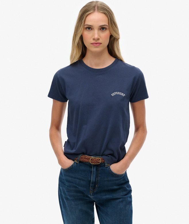 Essential Logo Fitted T-shirt Essential Logo Fitted T-shirt