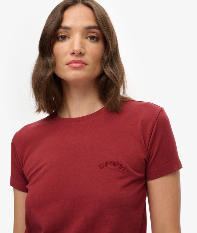 Essential Logo Fitted T-shirt Essential Logo Fitted T-shirt