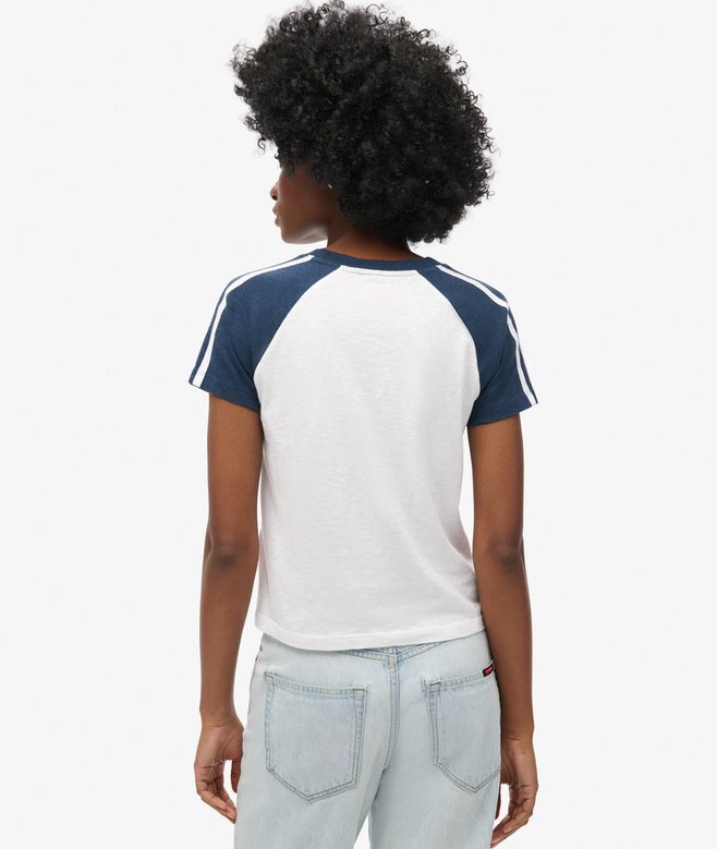 Essential Logo Retro T-shirt Essential Logo Retro T-shirt