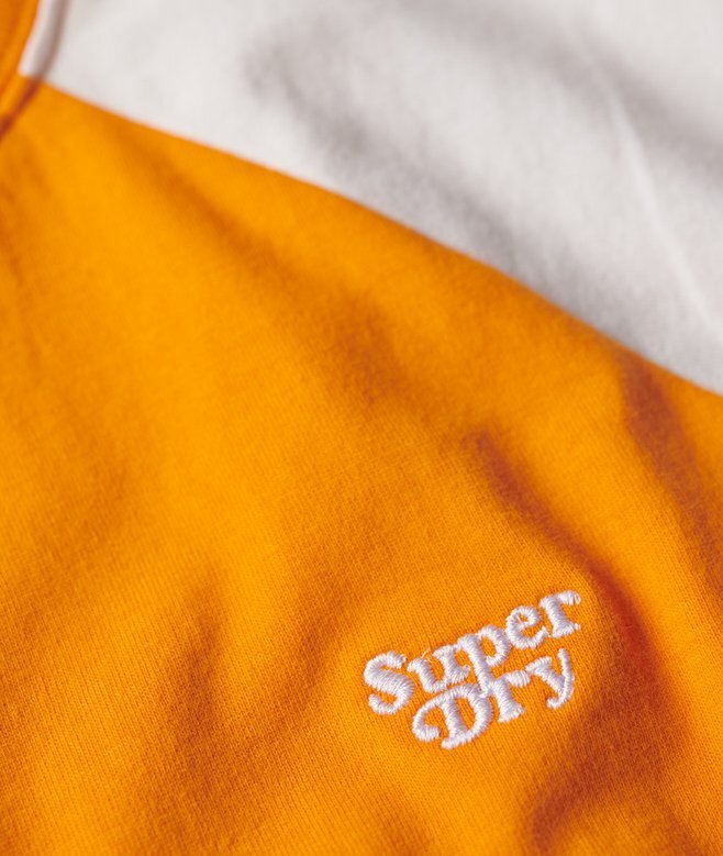 Essential Logo Retro T-shirt Essential Logo Retro T-shirt