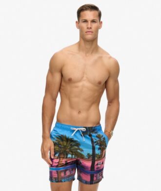 Fotografiska 17-tums återvunna badshorts