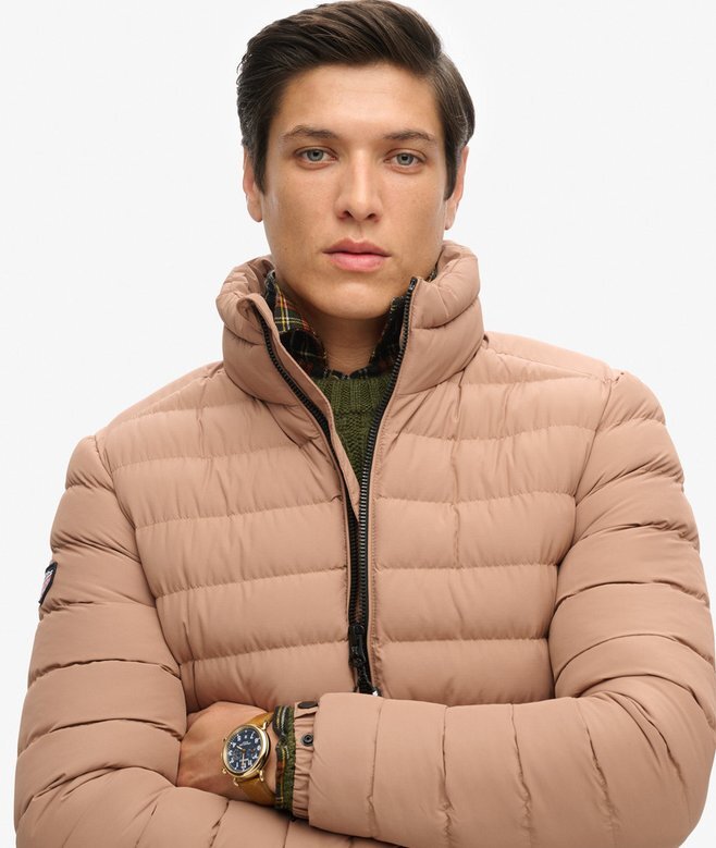 Fuji broderad vadderad jacka Fuji broderad vadderad jacka