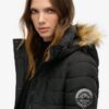 Fuji midlång Puffer-jacka med Hooded-design Fuji midlång Puffer-jacka med Hooded-design