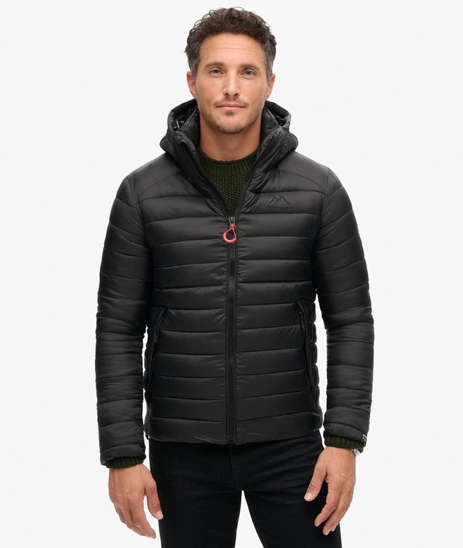 Fuji Sport-jacka med huva och vaddering Fuji Sport-jacka med huva och vaddering