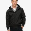 Hooded Bomberjacka i överskottsnylon Hooded Bomberjacka i överskottsnylon