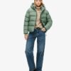 Hooded sportig Puffer-jacka Hooded sportig Puffer-jacka