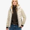Hooded Storm Hybrid-jacka med huva Hooded Storm Hybrid-jacka med huva