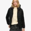 Hooded Storm Hybrid-jacka med huva Hooded Storm Hybrid-jacka med huva