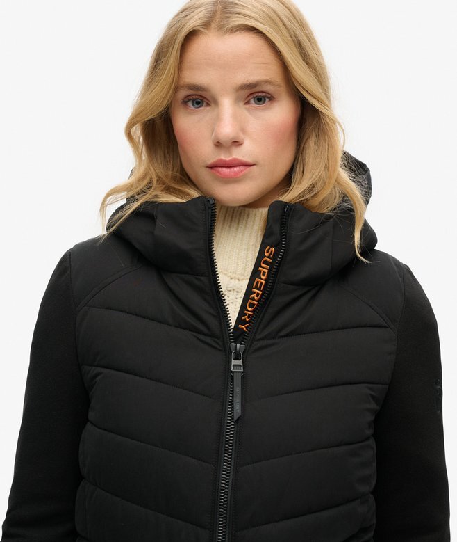 Hooded Storm Hybrid-jacka med huva Hooded Storm Hybrid-jacka med huva