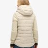 Hooded Storm Hybrid-jacka med huva Hooded Storm Hybrid-jacka med huva