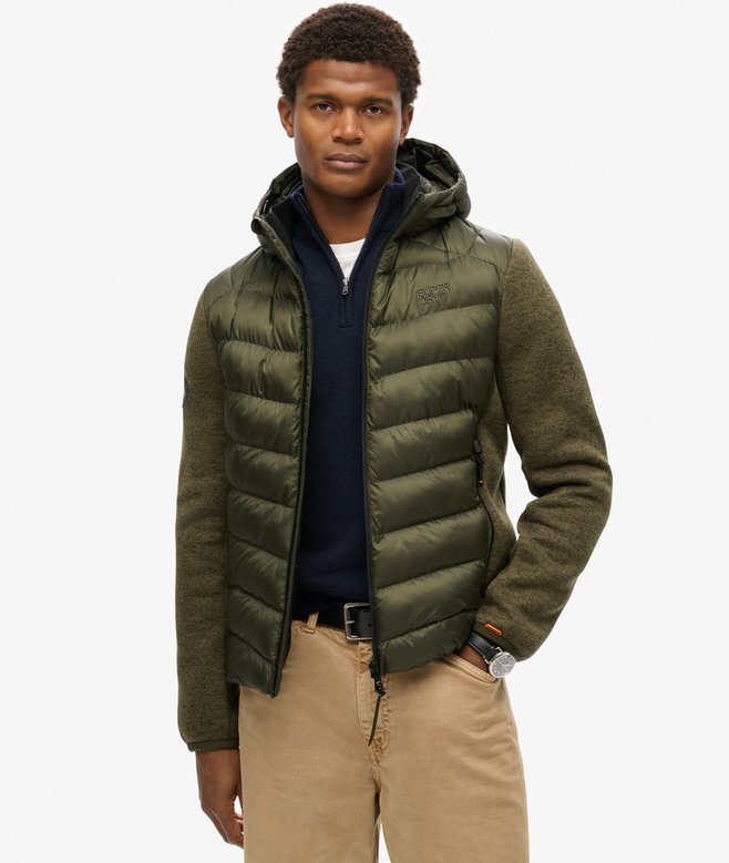 Hooded Stormhybridjacka i stickat med huva Hooded Stormhybridjacka i stickat med huva