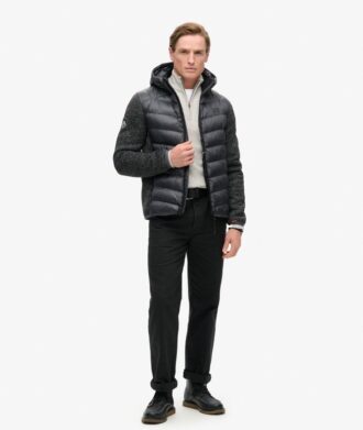 Hooded Stormhybridjacka i stickat med huva