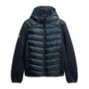 Hooded Stormhybridjacka i stickat med huva Hooded Stormhybridjacka i stickat med huva
