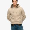 Hoodie med präglad grafik