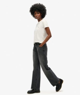 Jeans med medelhög midja och vida ben
