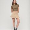 Kort T-shirt i Organic Cotton med broderi Kort T-shirt i Organic Cotton med broderi