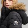 Lång, lätt vadderad Puffer-jacka med Hooded-design