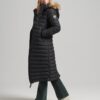 Lång, lätt vadderad Puffer-jacka med Hooded-design