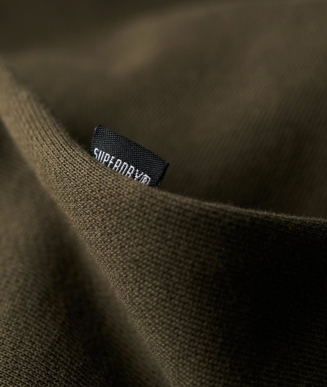Löst sittande hoodie med mikro-logotyp Löst sittande hoodie med mikro-logotyp