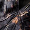 Midi-klänning i jacquard med utsvängda ärmar