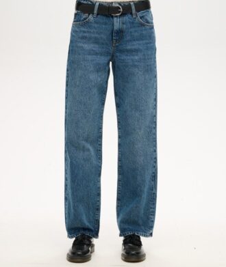 Midjehög jeans med vida ben