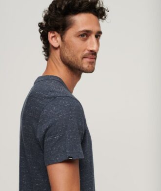 Organic Cotton T-shirt med liten logotyp Organic Cotton T-shirt med liten logotyp