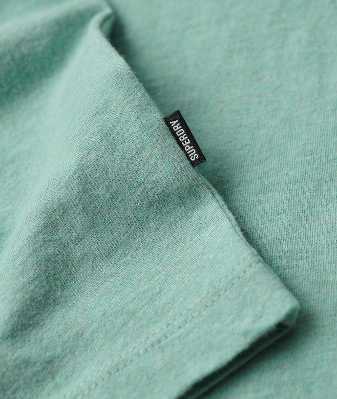 Organic Cotton T-shirt med liten logotyp Organic Cotton T-shirt med liten logotyp