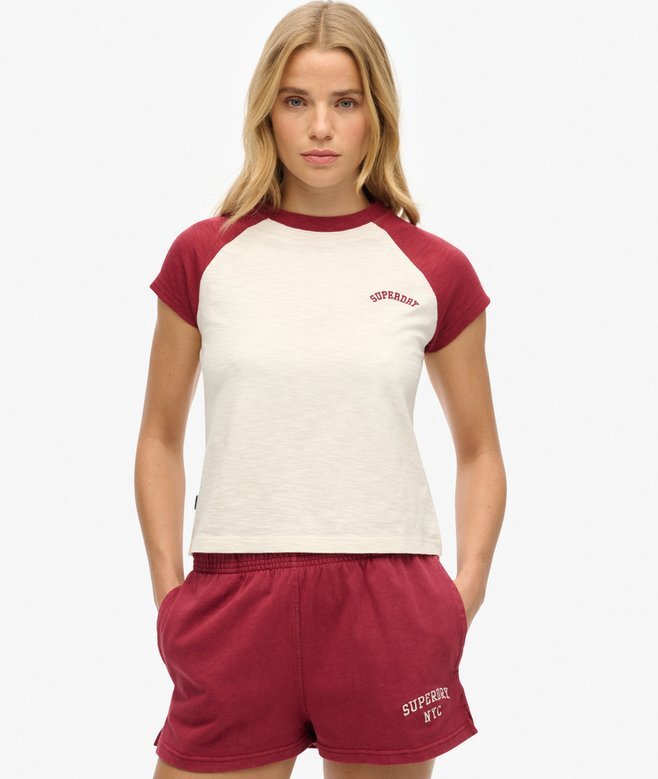 Raglan-T-shirt i Organic Cotton med Essential-logotyp Raglan-T-shirt i Organic Cotton med Essential-logotyp