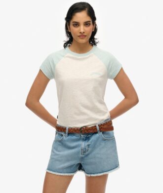 Raglan-T-shirt i Organic Cotton med Essential-logotyp