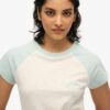 Raglan-T-shirt i Organic Cotton med Essential-logotyp Raglan-T-shirt i Organic Cotton med Essential-logotyp