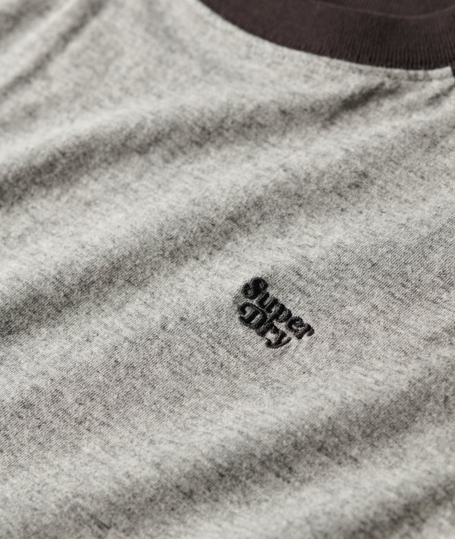 Raglan-T-shirt i Organic Cotton med Essential-logotyp Raglan-T-shirt i Organic Cotton med Essential-logotyp