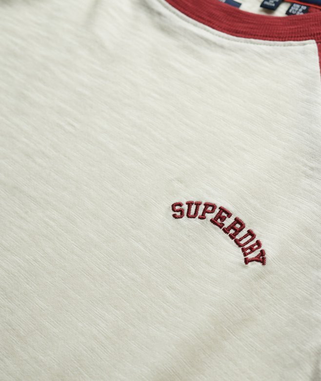 Raglan-T-shirt i Organic Cotton med Essential-logotyp Raglan-T-shirt i Organic Cotton med Essential-logotyp