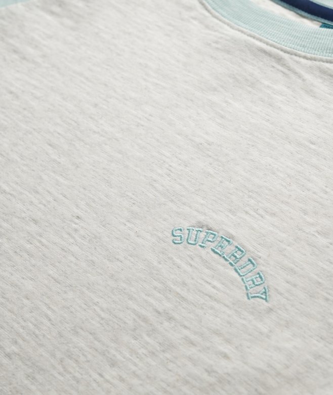 Raglan-T-shirt i Organic Cotton med Essential-logotyp Raglan-T-shirt i Organic Cotton med Essential-logotyp