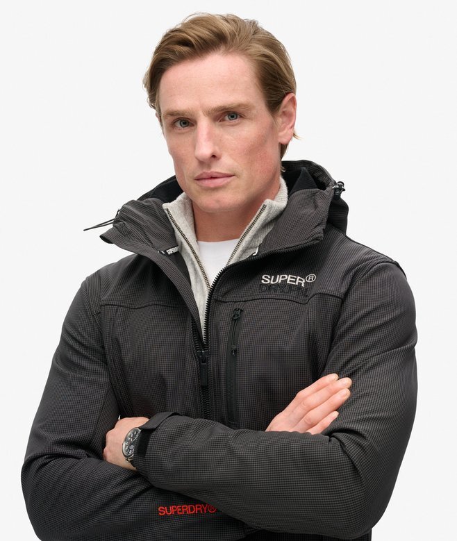 Ripstop Softshell Trekker-jacka med huva Ripstop Softshell Trekker-jacka med huva