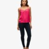 Satin-cami-top med spetskant Satin-cami-top med spetskant