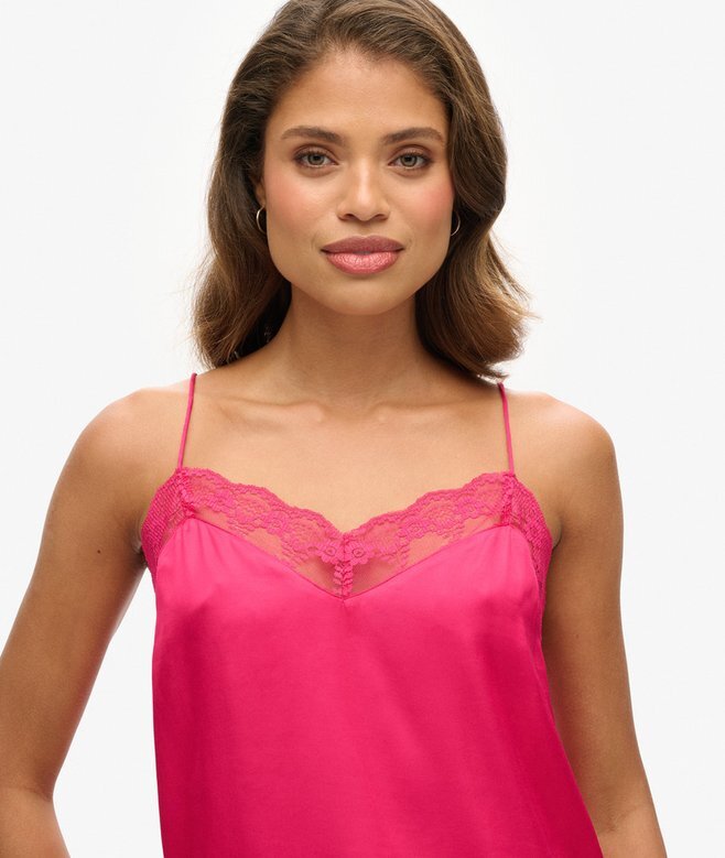 Satin-cami-top med spetskant Satin-cami-top med spetskant
