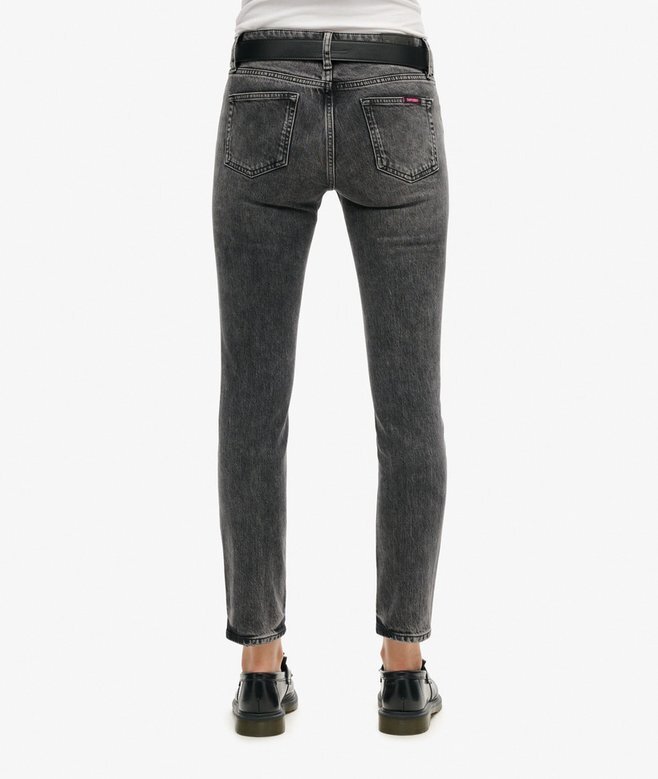 Slim-fit-jeans i Organic Cotton med medelhög midja Slim-fit-jeans i Organic Cotton med medelhög midja